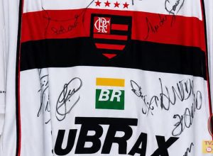 Camisa Rubro negro Flamengo - TV JAMPA OFICIAL Folha do Valentina Petrucio Prado1 (1)