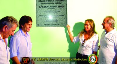 Cássio Cunha Lima e autoridades inauguram a nova adutora do Valentina Figueiredo em 2006