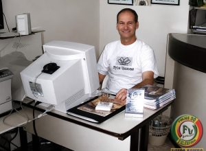 Petrucio prado Byte Games - Folha do Valentina - TVJAMPA - Edição do jornal em 2003 (1)